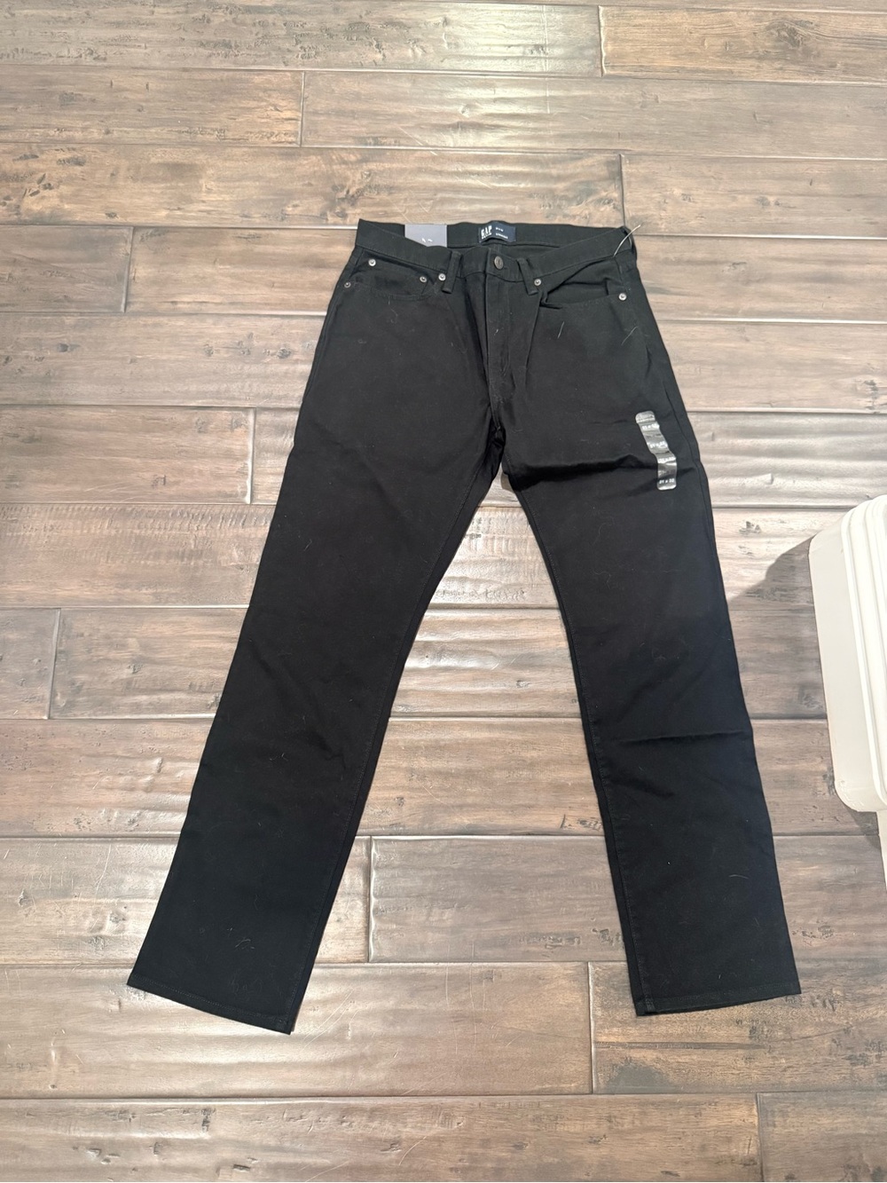 GAP Men’s Black Straight-Leg Jeans